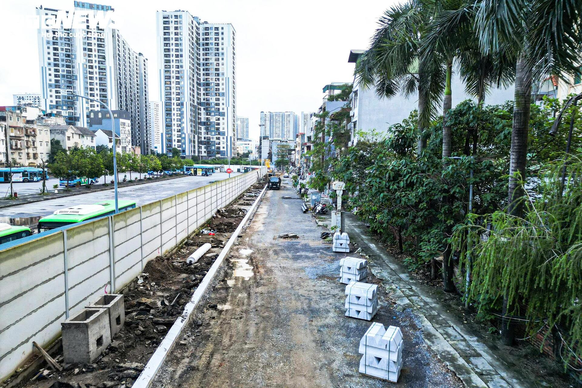 Tuyến đường hơn 83 tỷ lách giữa hai tòa chung cư ở Hà Nội giờ ra sao? - Ảnh 7