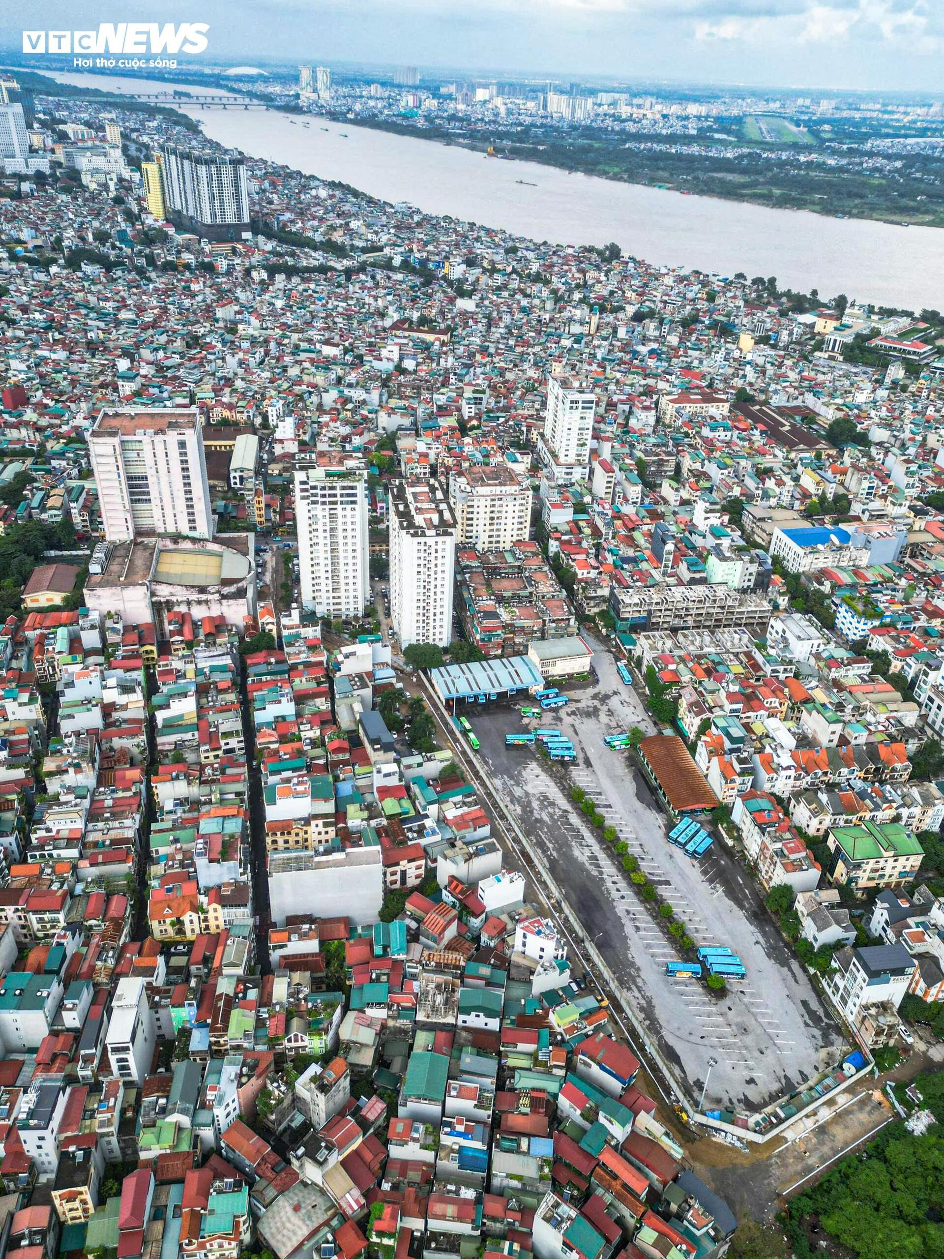 Tuyến đường hơn 83 tỷ lách giữa hai tòa chung cư ở Hà Nội giờ ra sao? - Ảnh 11