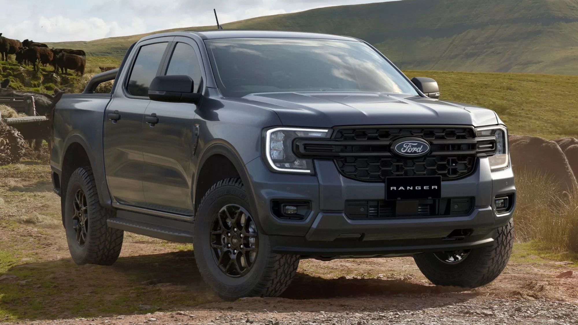 Vua bán tải ở Việt Nam ra mắt bản nâng cấp, loại bỏ động cơ Bi-turbo diesel - Ảnh 1