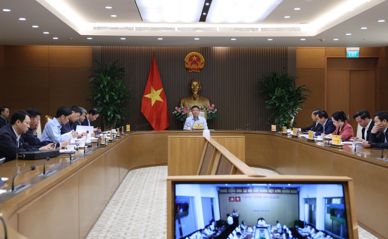 Phấn đấu giải ngân để hỗ trợ tăng trưởng - Ảnh 1