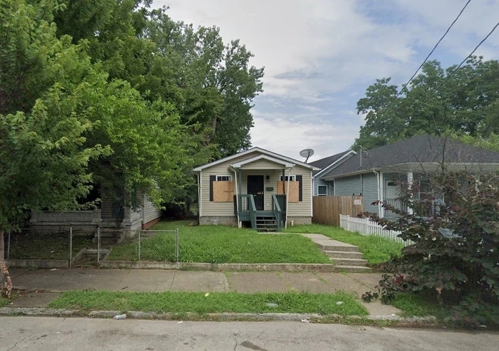 Nhà 5 phòng ngủ giá chỉ 1 USD vẫn khó bán - Ảnh 3