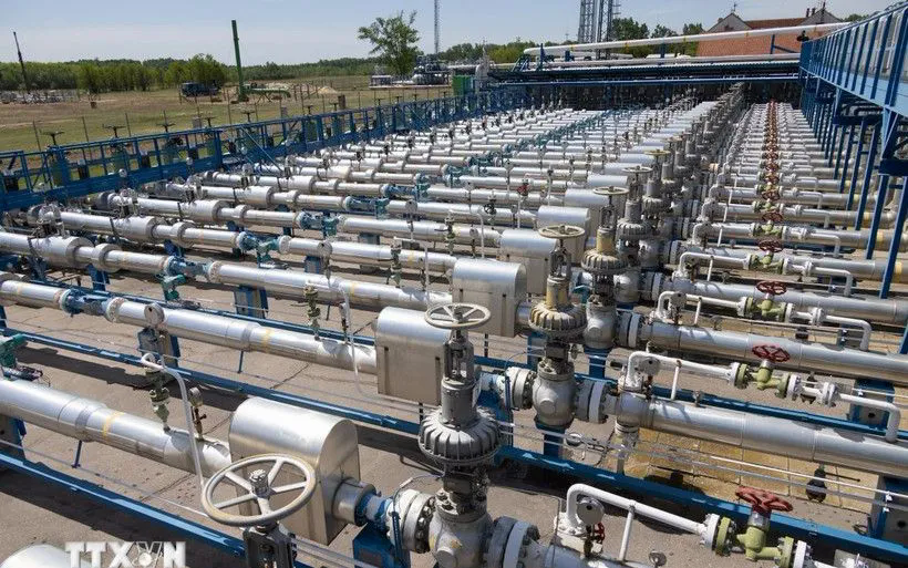 Giá điện và khí đốt trên khắp châu Âu: Quốc gia nào đắt nhất? - Ảnh 1