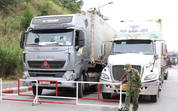 Lạng Sơn lập kỷ lục kim ngạch xuất nhập khẩu gần 74 tỷ USD - Ảnh 1