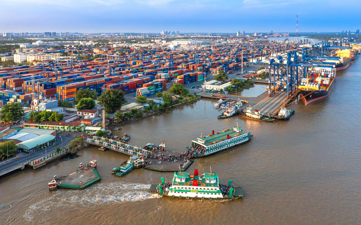 TP Hồ Chí Minh đặt mục tiêu thu ngân sách 800.000 tỷ năm 2025 - Ảnh 1