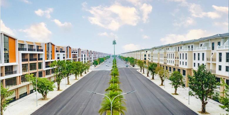 Đại lộ Bốn Mùa - Đầu tư chân sóng, đón đỉnh lợi nhuận - Ảnh 1