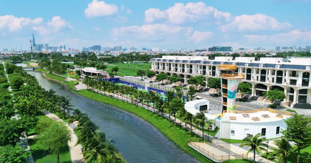 Van Phuc City - Biểu tượng sống di sản bên sông Sài Gòn - Ảnh 1