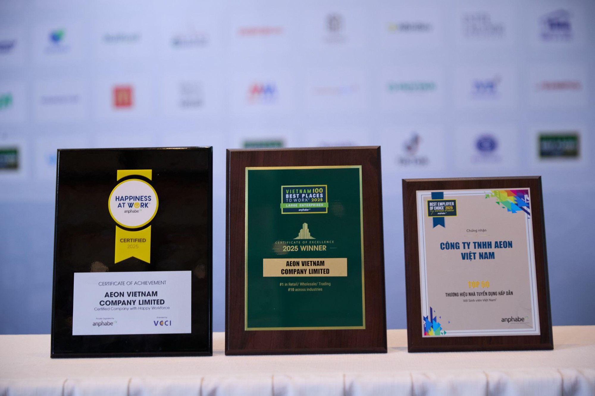 AEON vào Top 10 Nơi Làm Việc tốt nhất Việt Nam - Ảnh 1