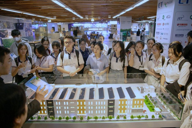 Nền tảng khoa học cơ bản “đâm chồi” những ngành công nghệ mới - Ảnh 1