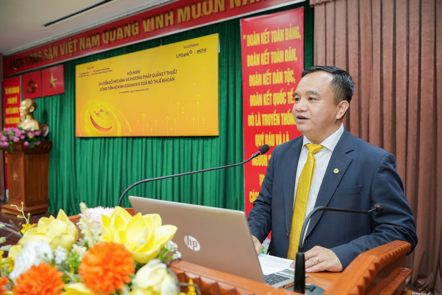 Xóa thuế khoán: LPBank mở gói giải pháp giúp hộ kinh doanh chuyển đổi dễ dàng. - Ảnh 2