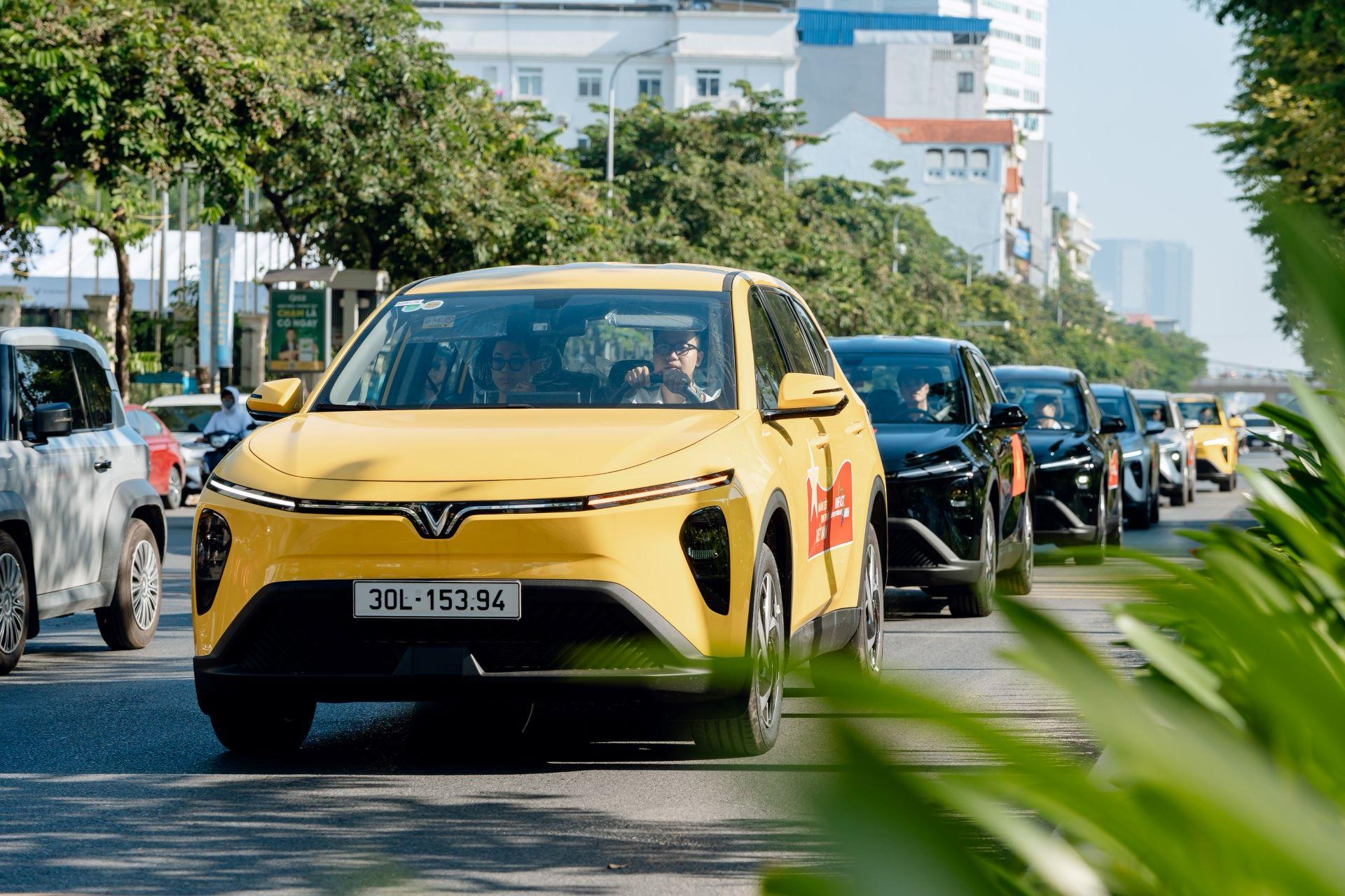 Nhìn doanh số của Limo Green - Xpander và Veloz có cảm thấy sợ? - Ảnh 1