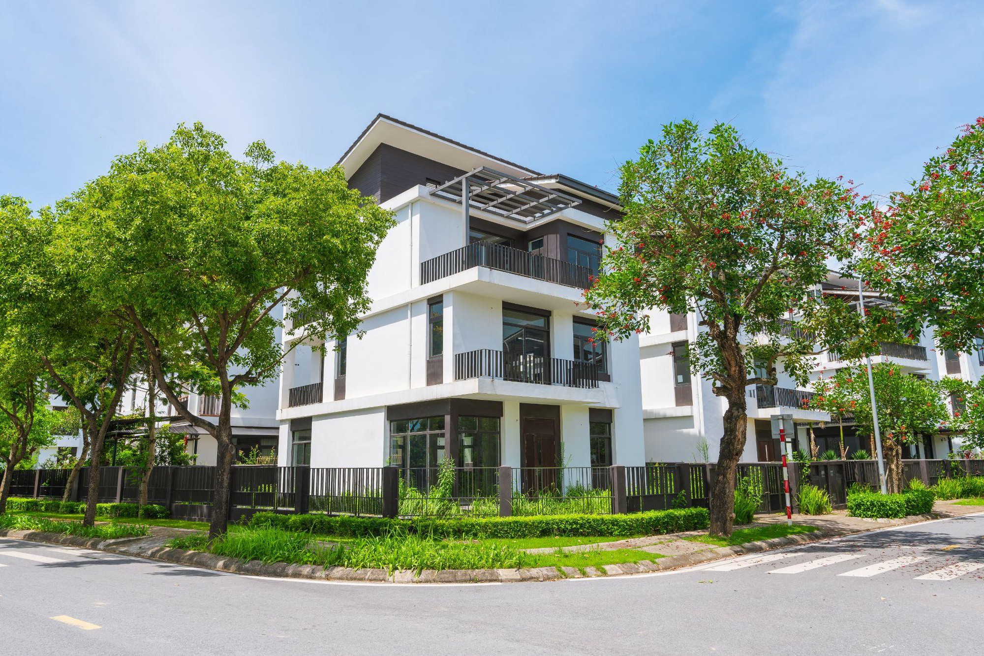 Tây Hà Nội trỗi dậy: Tâm điểm đầu tư và chuẩn sống mới của Thủ đô - Ảnh 2