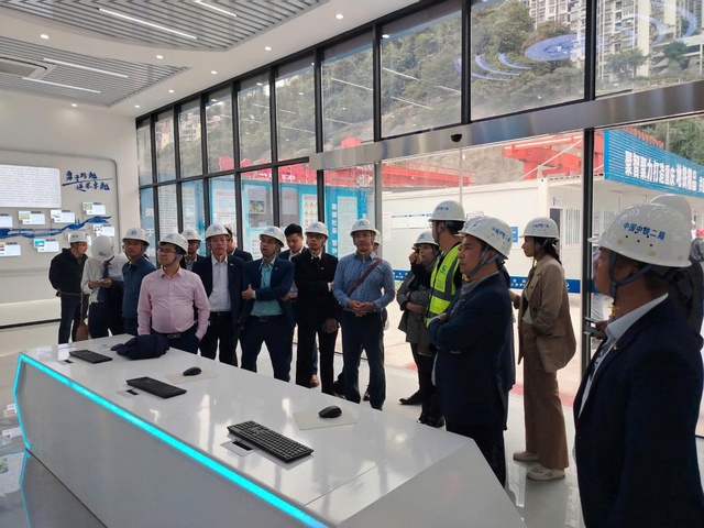 Vinaconex tiên phong đưa học viên ra nước ngoài học tập công nghệ đường sắt - Ảnh 3