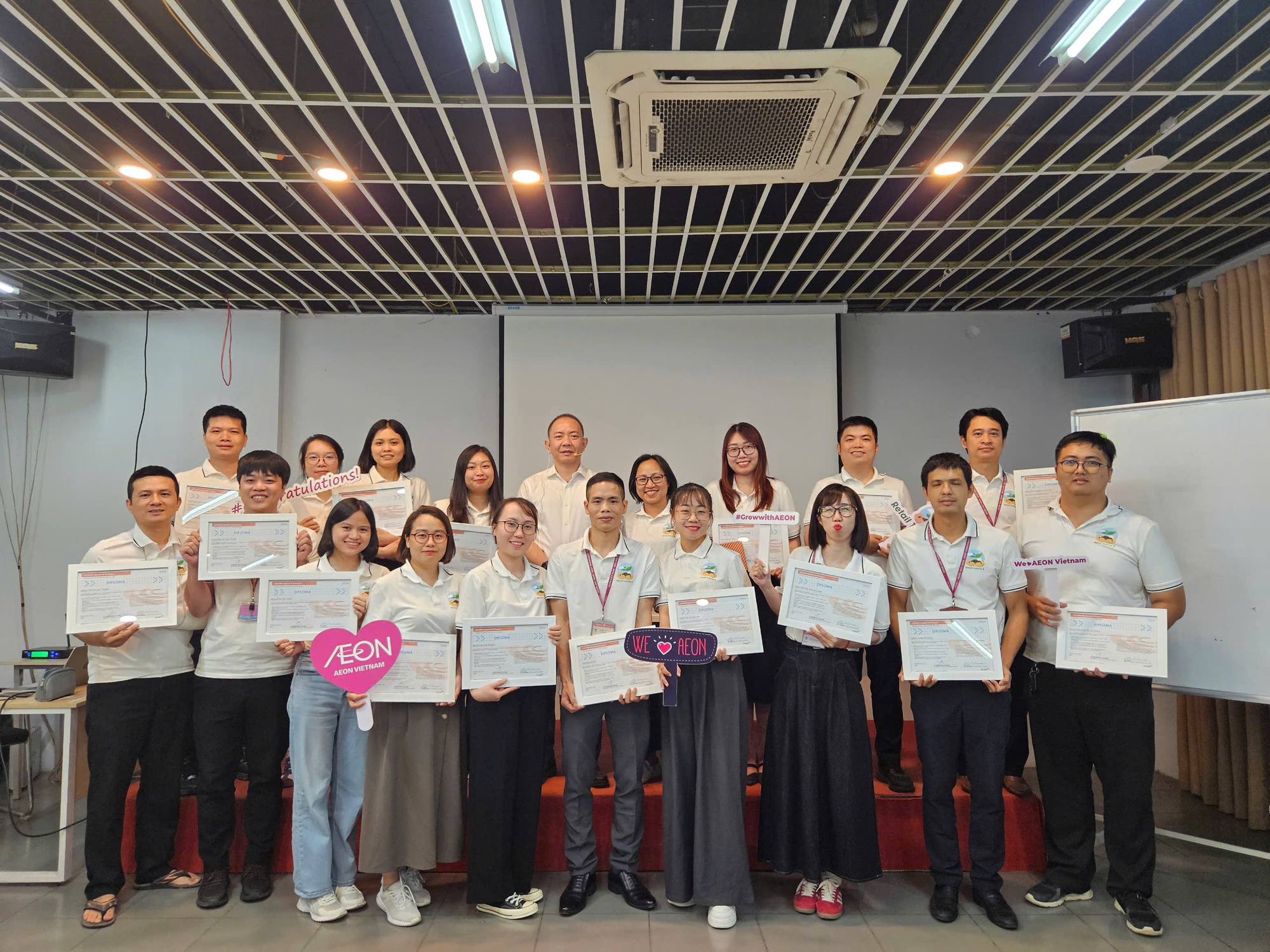 AEON vào Top 10 Nơi Làm Việc tốt nhất Việt Nam - Ảnh 3