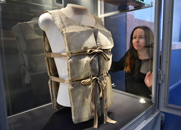 Loạt ảnh hiếm tiết lộ nhiều điều chưa từng thấy của con tàu Titanic huyền thoại - Ảnh 10