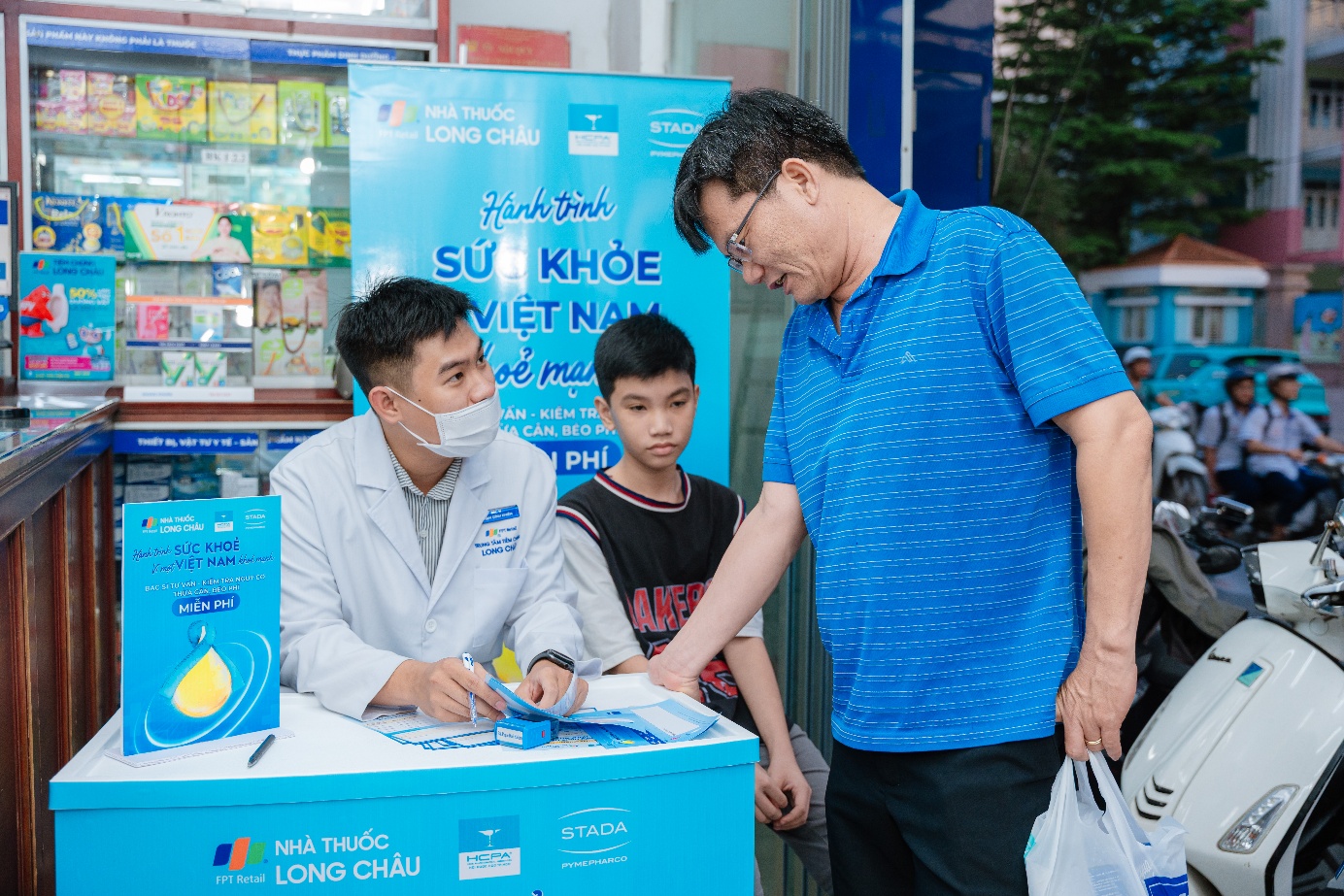 Long Châu cùng STADA Pymepharco nâng tầm nhận thức, đẩy lùi mối nguy về sức khỏe - Ảnh 4