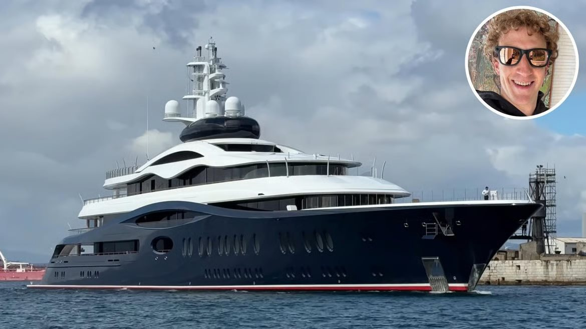 Chuẩn bị cho kỳ nghỉ đông, ông chủ của Facebook vừa chi gần 7 tỷ để 'đổ xăng' cho chiếc siêu du thuyền trị giá hơn 7.000 tỷ - Ảnh 1