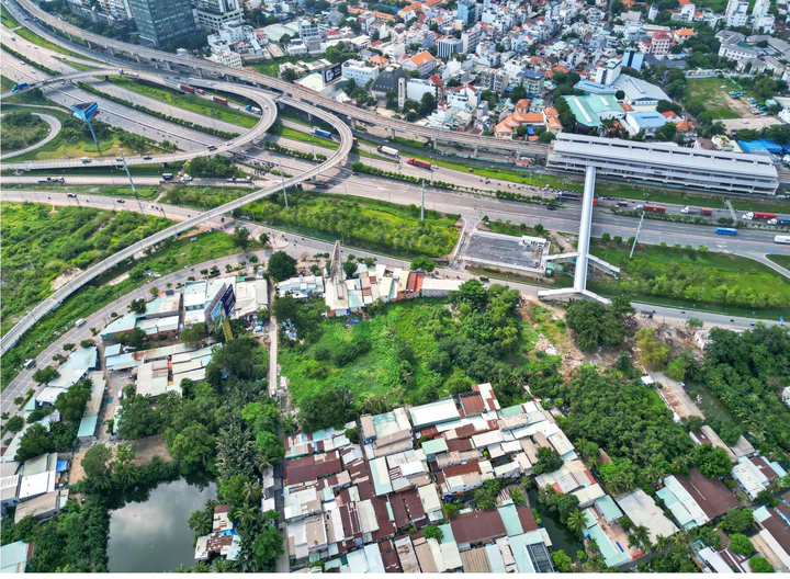 Chủ tịch TP.HCM Nguyễn Văn Được: Sắp có loạt cầu, đường nối TP.HCM và Đồng Nai - Ảnh 2