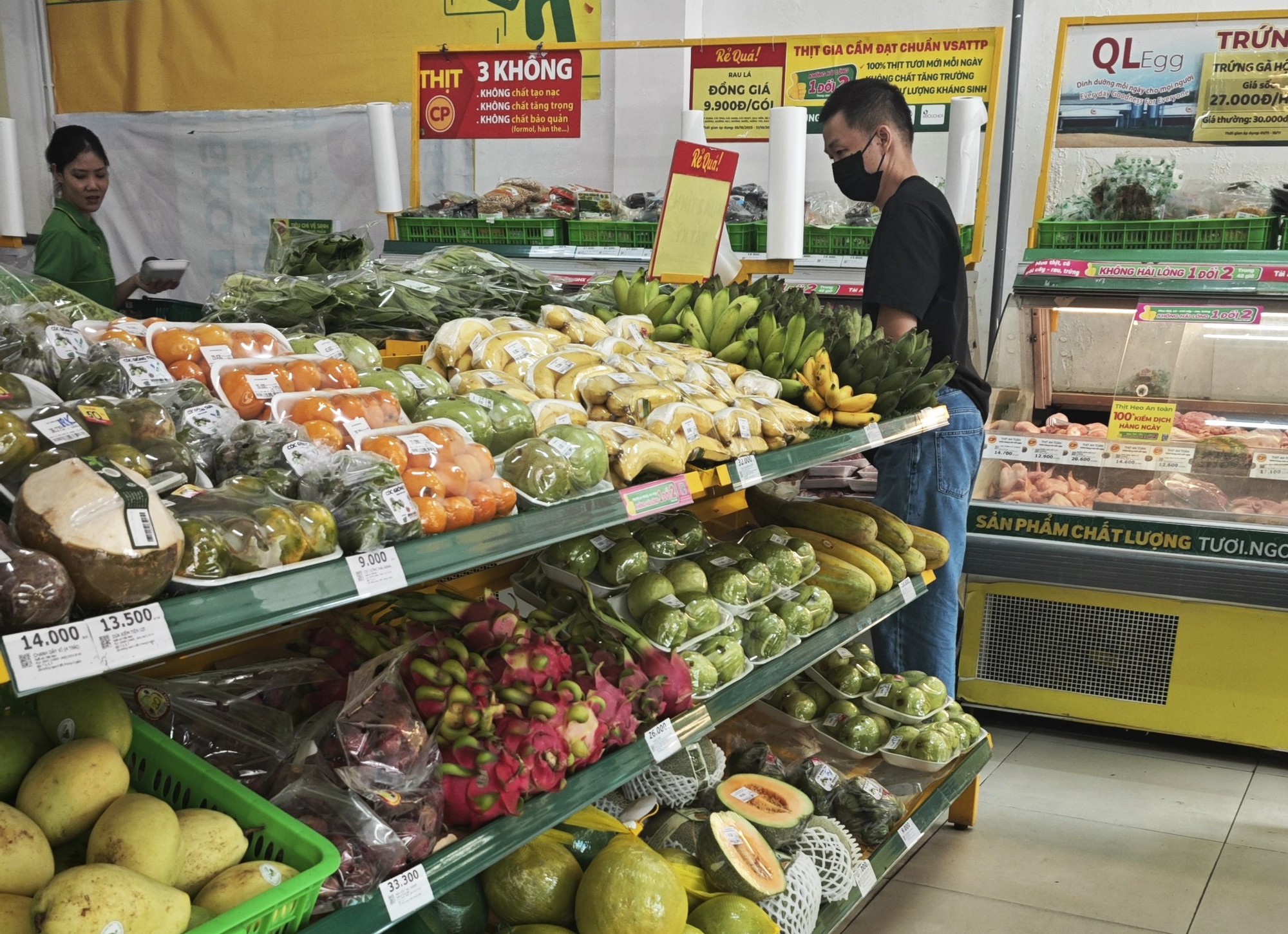 Bất ngờ: Rau siêu thị rẻ hơn chợ truyền thống gần một nửa - Ảnh 3