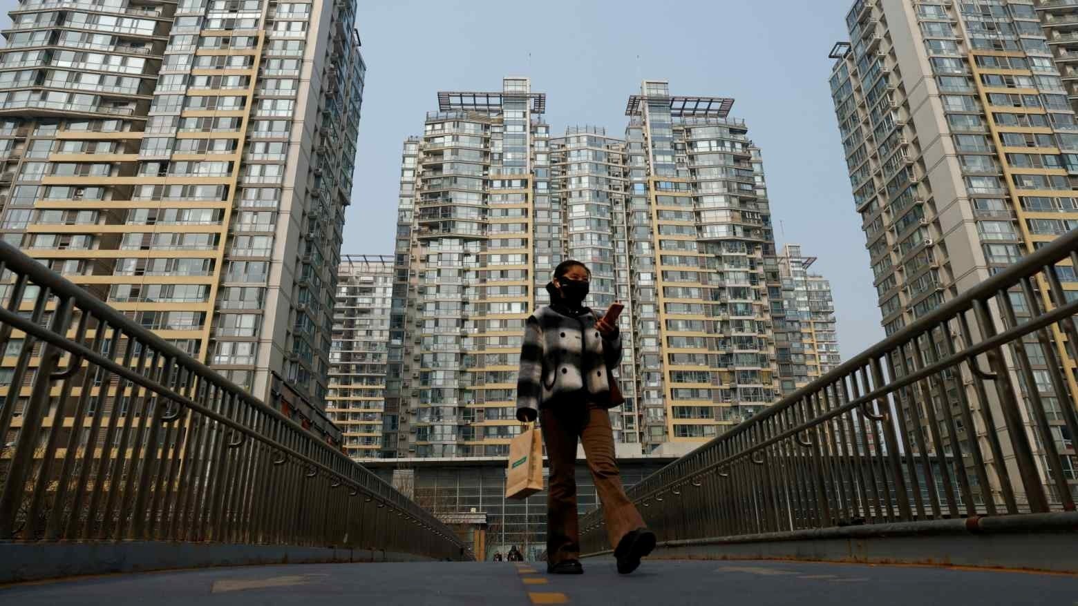 Ngân hàng tại quốc gia đang dư thừa hàng chục triệu căn nhà ồ ạt rao bán 70.000 bất động sản thế chấp, gia tăng áp lực giảm giá - Ảnh 1