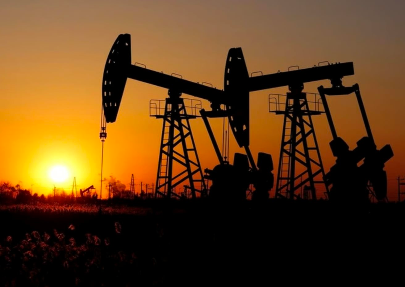 Quốc gia chủ tịch luân phiên BRICS bắt đầu 'tách rời' dầu Nga sau khi mua 1,75 triệu thùng/ngày: Tìm được ngay nguồn cung mới, nhập gần lượng dầu cao kỷ lục 3 năm - Ảnh 1