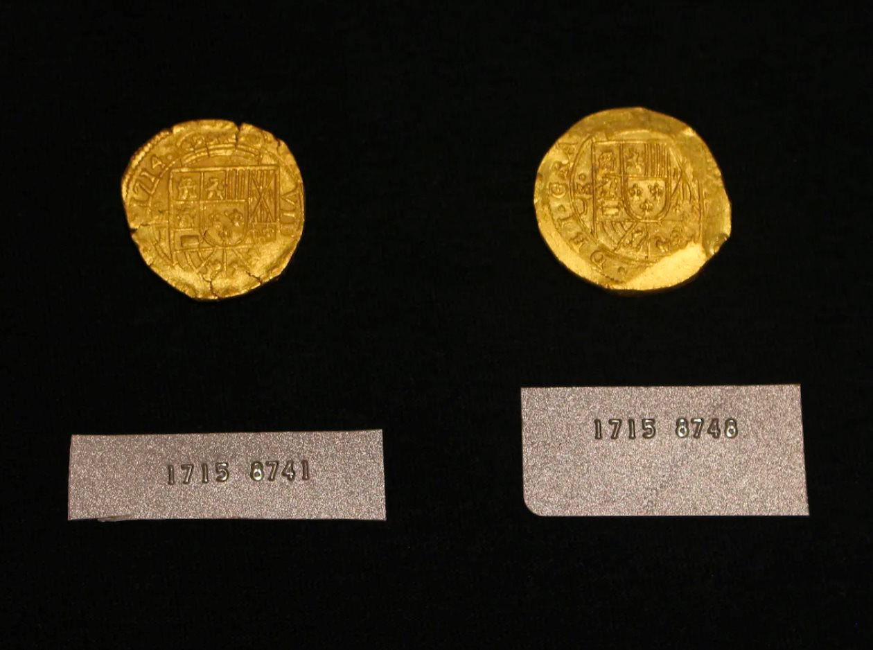 Phát hiện 3 tấn vàng, 15 tấn bạc có giá trị gần 10.000 tỷ đồng trên một nhóm xác 12 con thuyền đắm - Ảnh 1