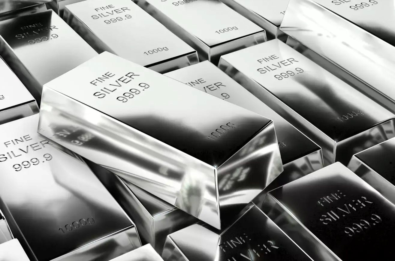 Xuất khẩu hơn 660 tấn trong 1 tháng, Trung Quốc cạn kiệt dự trữ một kim loại quý khiến cả thế giới chao đảo: Chuyện gì đang xảy ra? - Ảnh 1