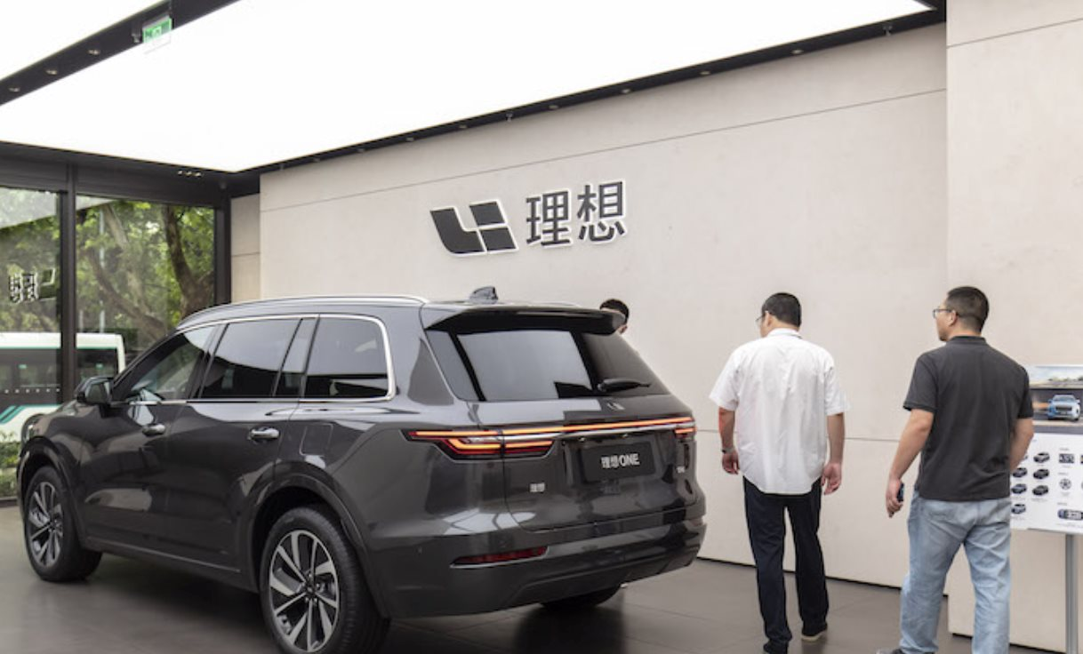 Lại thêm 1 hãng ô tô điện Trung Quốc phải triệu hồi 11.000 xe sau sự cố bốc cháy ngay giữa đường phố - Ảnh 1