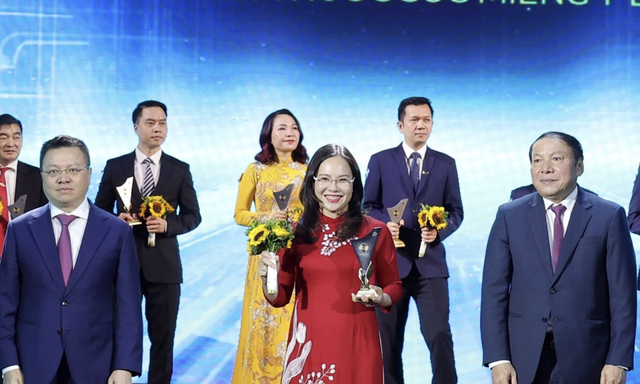 Chân dung nữ tướng vừa ngồi "ghế nóng" Traphaco: Có hai bằng Thạc sĩ, gắn bó với doanh nghiệp 30 năm - Ảnh 2