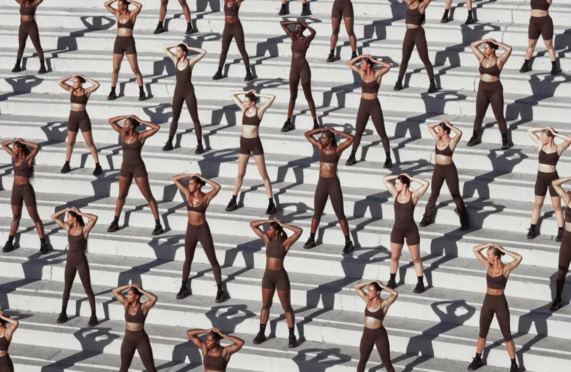 Đế chế thời trang 5 tỷ USD của Kim Kardashian: Vượt Victoria’s Secret về vốn hoá, doanh thu 2025 sẽ chạm 1 tỷ USD - Ảnh 2