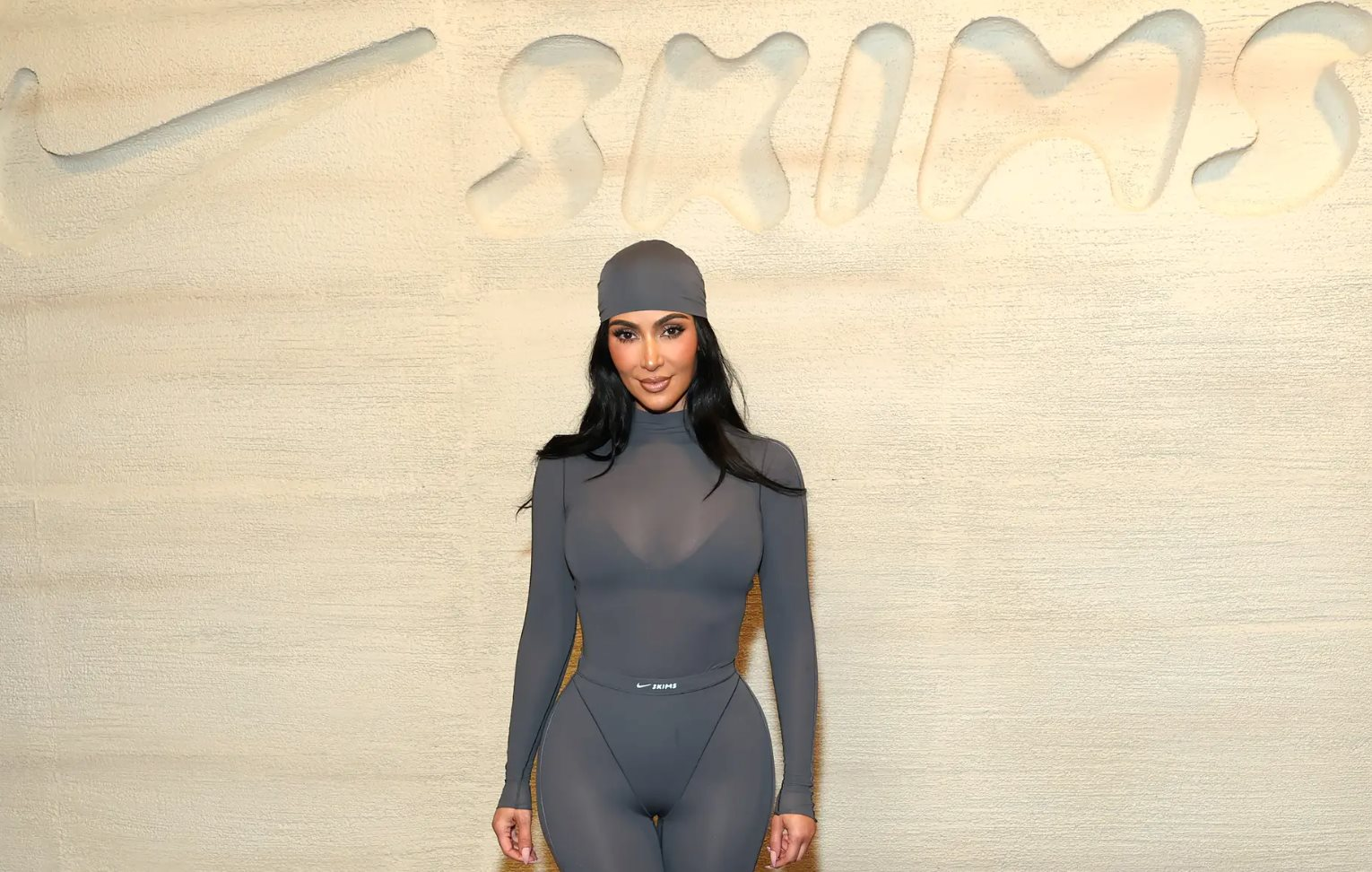 Đế chế thời trang 5 tỷ USD của Kim Kardashian: Vượt Victoria’s Secret về vốn hoá, doanh thu 2025 sẽ chạm 1 tỷ USD - Ảnh 1