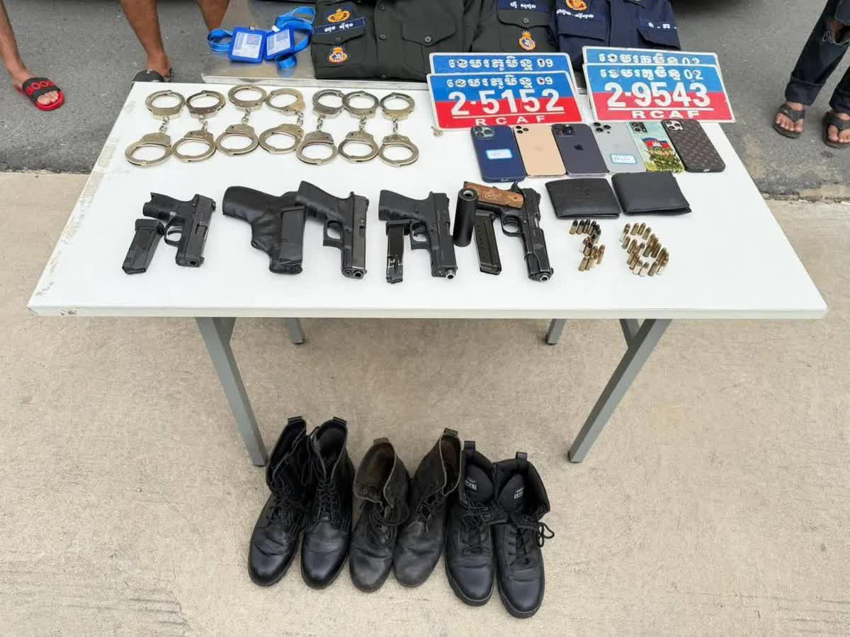 Campuchia bắt nhóm đóng giả quân cảnh để bắt cóc, tống tiền du khách - Ảnh 2