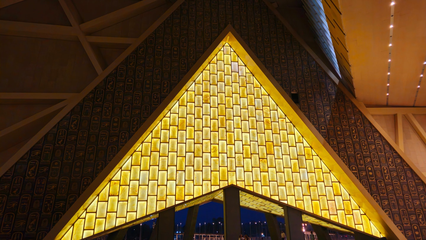 Một kho báu nghìn năm tuổi của nhân loại vừa lần đầu lộ diện - Ảnh 7