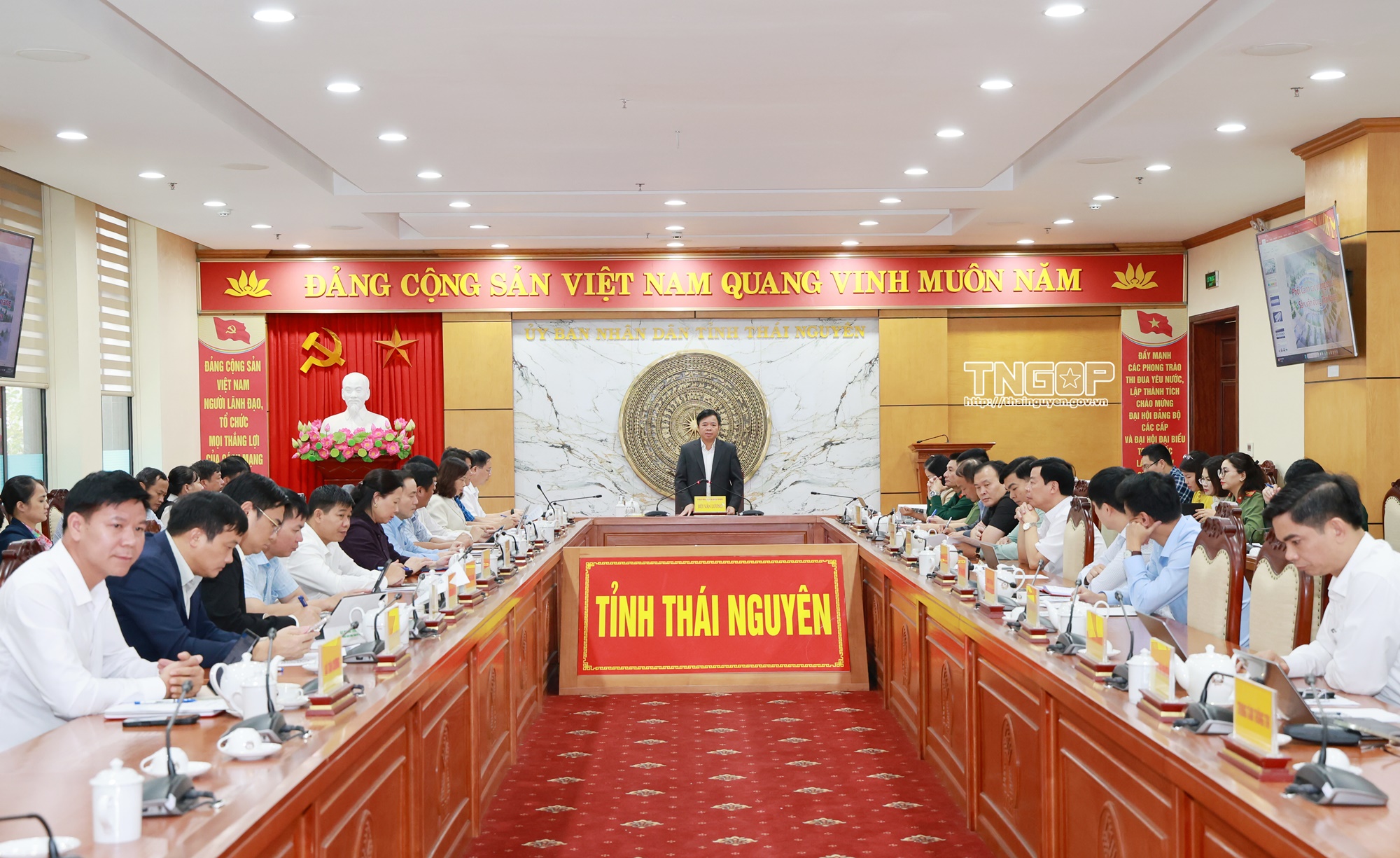 ‘Chốt’ thời gian khánh thành sân vận động 22.000 chỗ ngồi lớn nhất miền núi phía Bắc, trị giá hơn 500 tỷ đồng - Ảnh 1