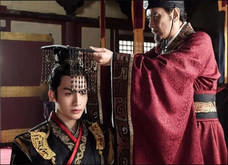 Chuyên gia hé lộ cái chết đột ngột của Tần Thủy Hoàng ở tuổi 49: Liên quan tới thứ nước là 'Nguyên thủy' - Ảnh 1