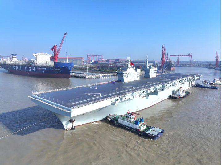 Trung Quốc thử nghiệm tàu đổ bộ trang bị công nghệ độc nhất thế giới - Ảnh 2