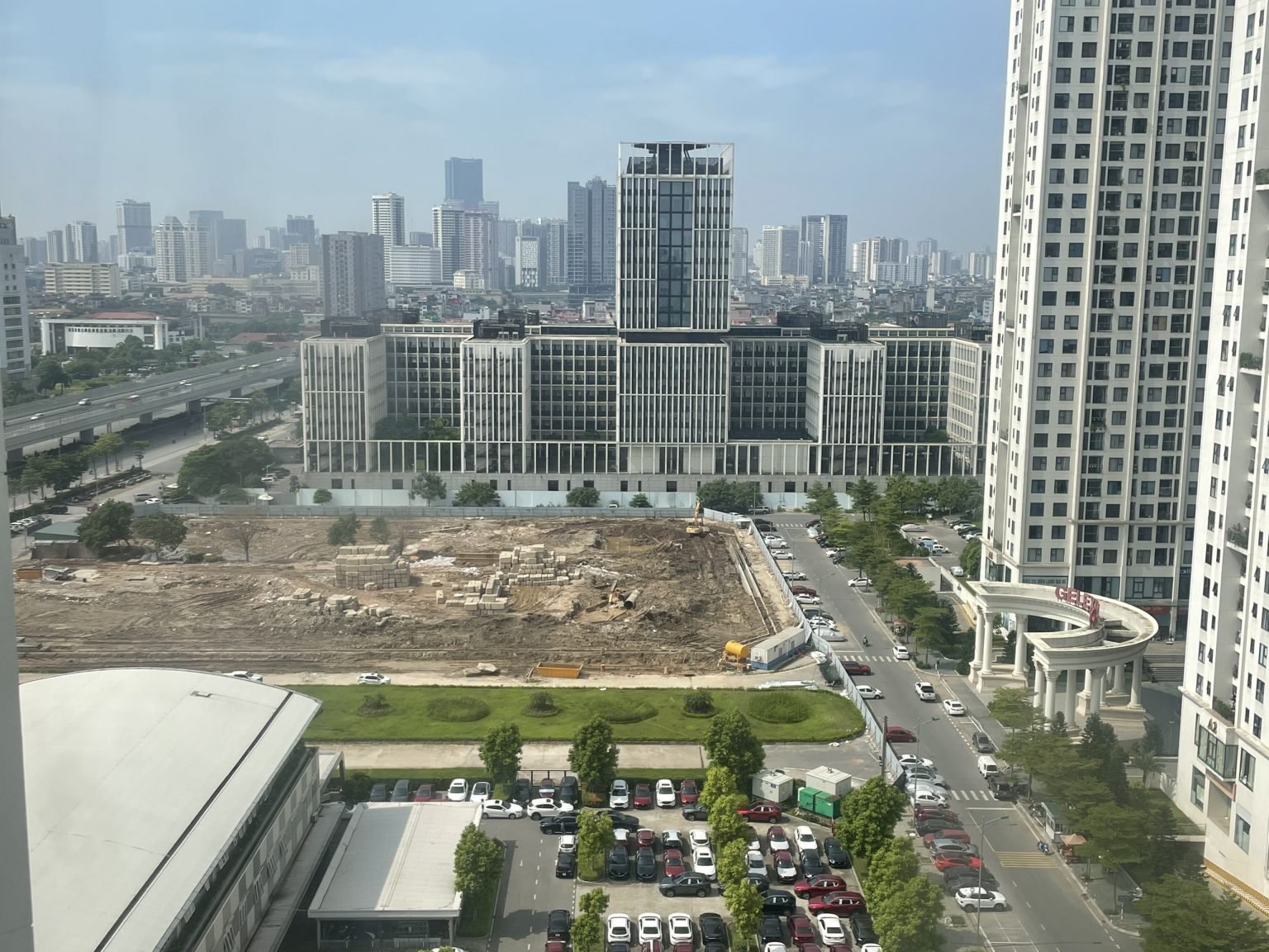 Dấu chân tỷ phú Trần Bá Dương tại miền Bắc: Từ Thiso Mall 24.000m2 đến cao ốc 2.850 tỷ giáp trụ sở Bộ Công An và KCN 2.100 tỷ ở Hưng Yên - Ảnh 3