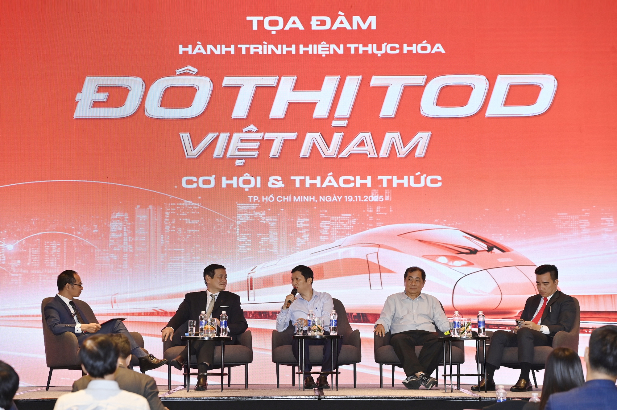 Giá bất động sản quanh Metro số 1 có nơi tăng tới 200% - Ảnh 1