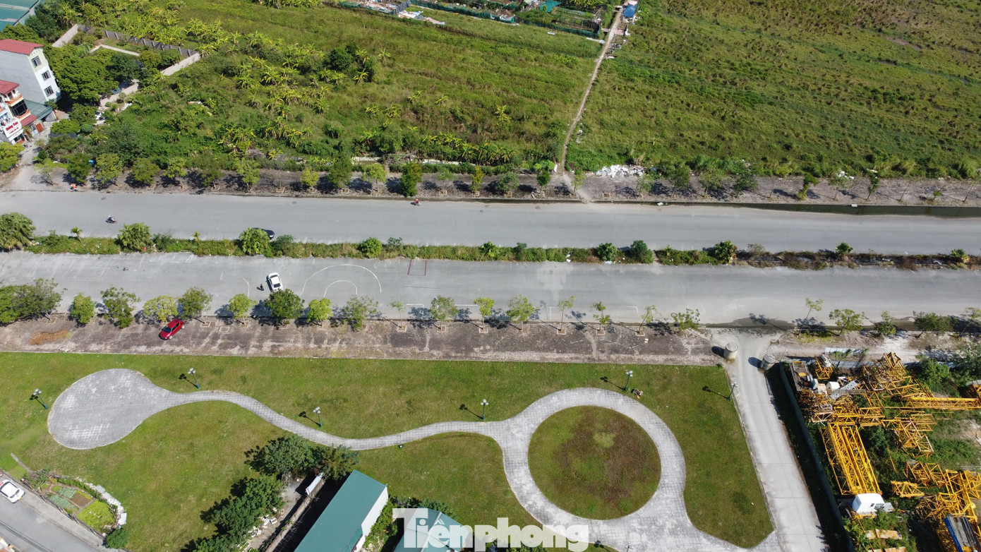 Đường nối khu đô thị Việt Hưng, 21 năm vẫn là 'ngõ cụt' - Ảnh 6