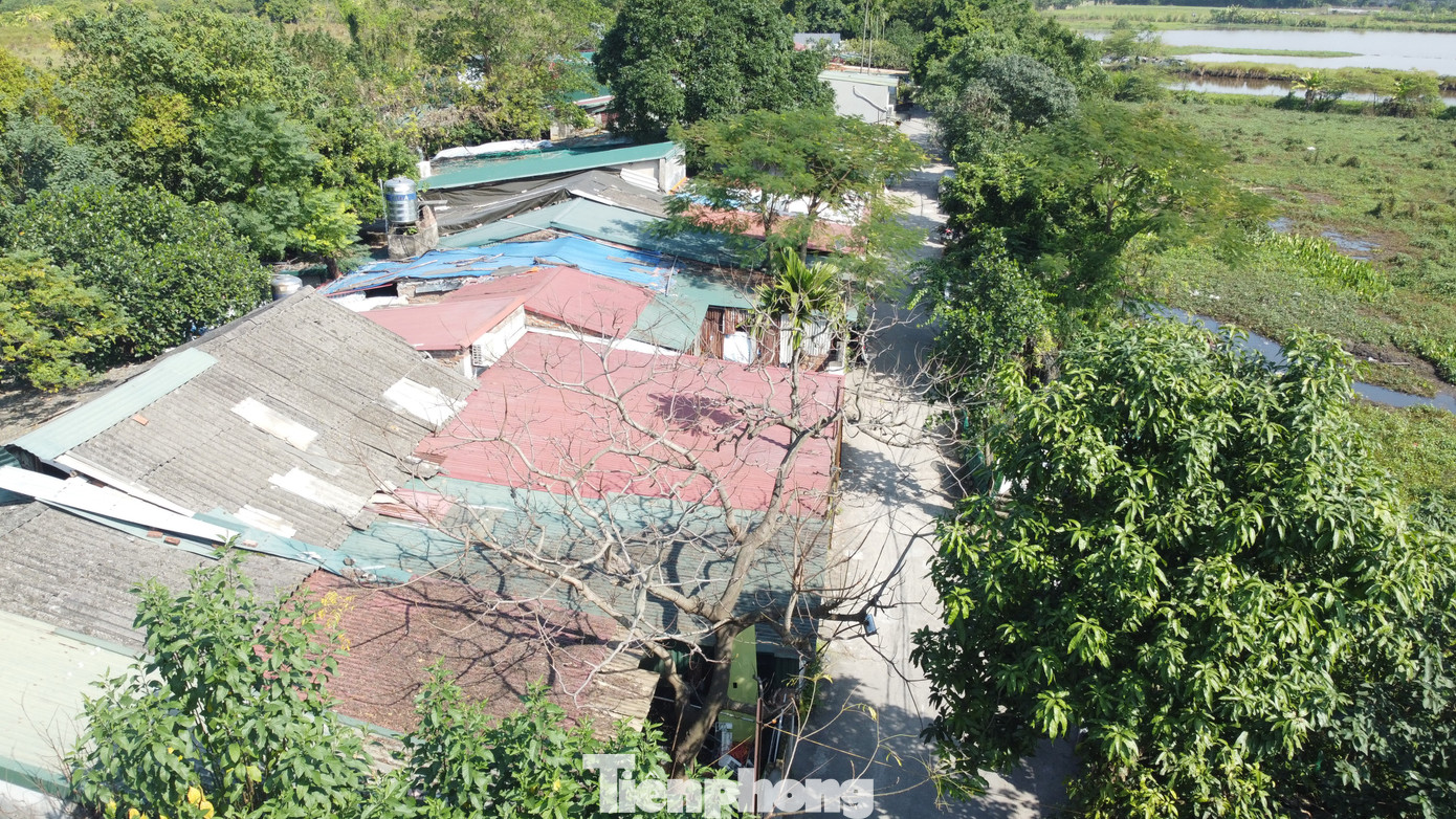 Đường nối khu đô thị Việt Hưng, 21 năm vẫn là 'ngõ cụt' - Ảnh 11