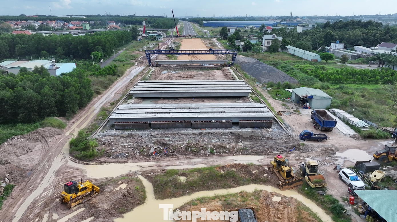 Cao tốc Biên Hòa - Vũng Tàu 'chạy nước rút' - Ảnh 7