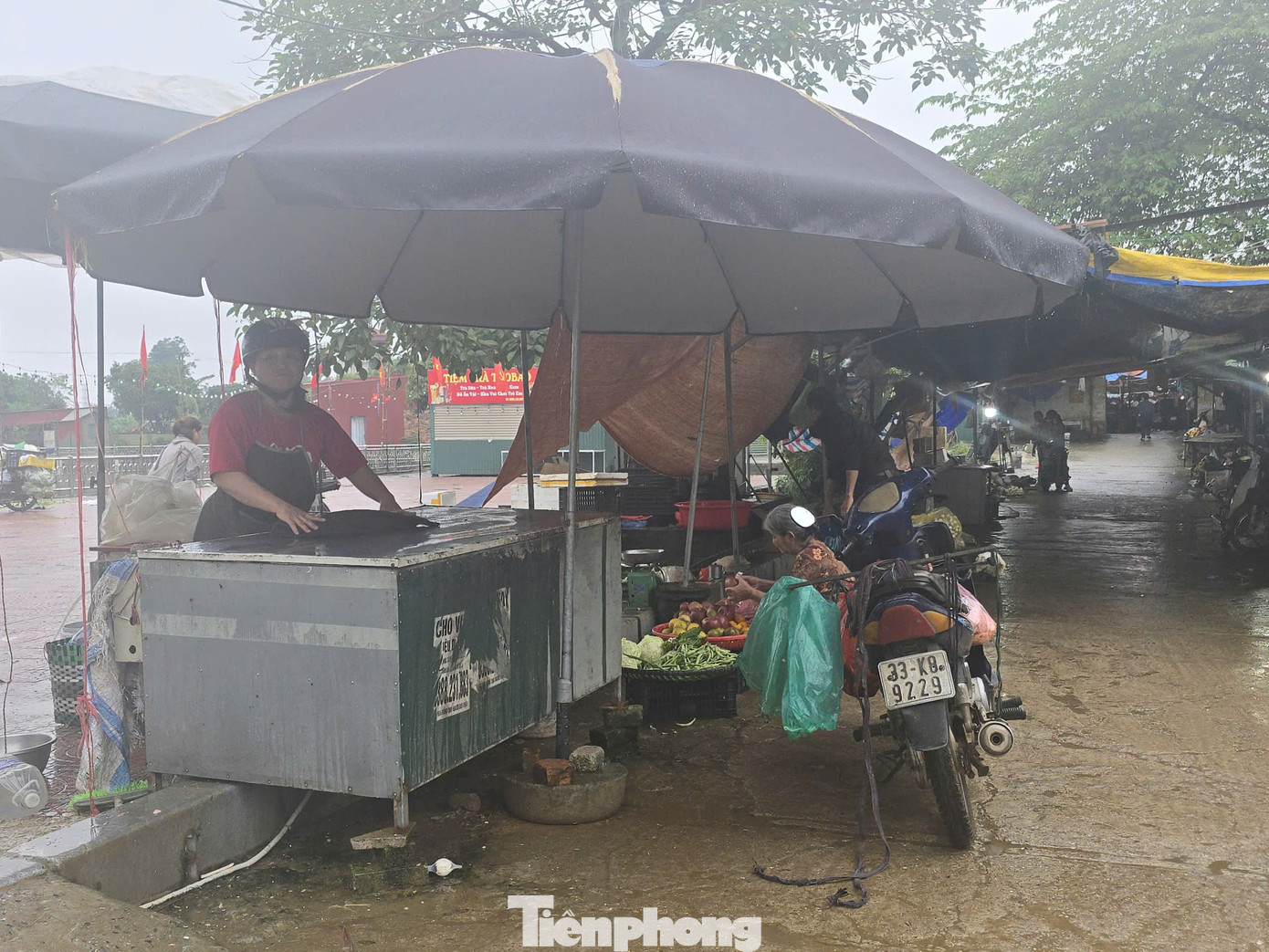 Hà Nội: Khu chợ 'đắp chiếu' 11 năm được đề xuất chuyển đổi thành nhà ở xã hội - Ảnh 4