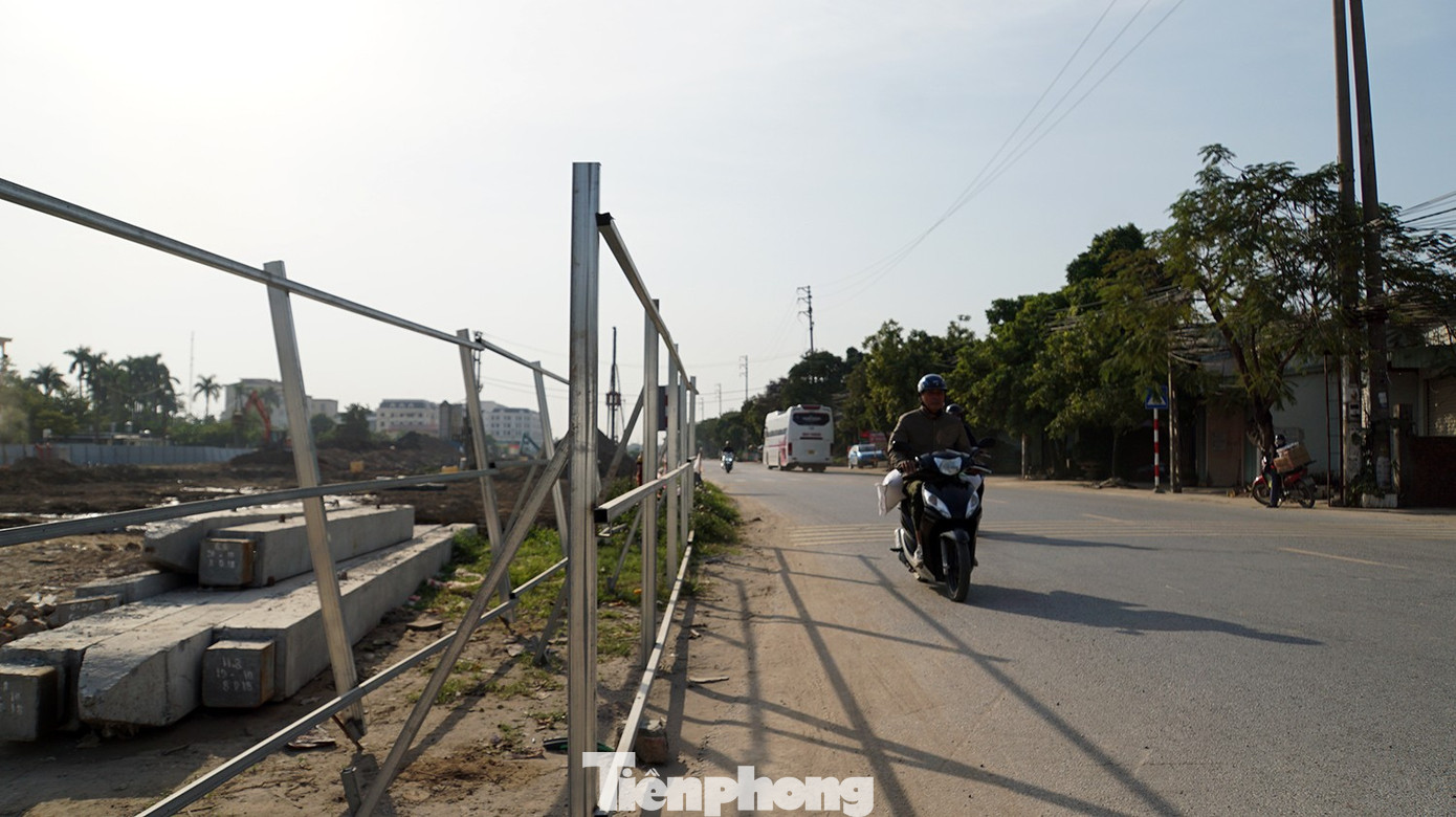 Gấp rút thi công tuyến đường vành đai 2 Hải Phòng - Ảnh 15