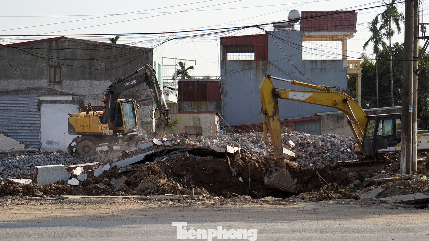 Gấp rút thi công tuyến đường vành đai 2 Hải Phòng - Ảnh 10