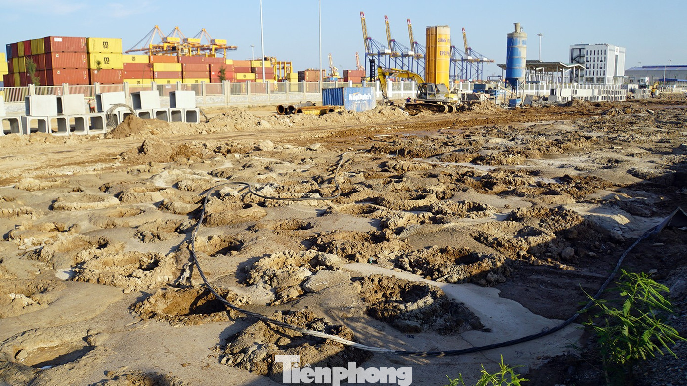 Tăng tốc thi công dự án mở đường kết nối cảng nước sâu Lạch Huyện - Ảnh 6