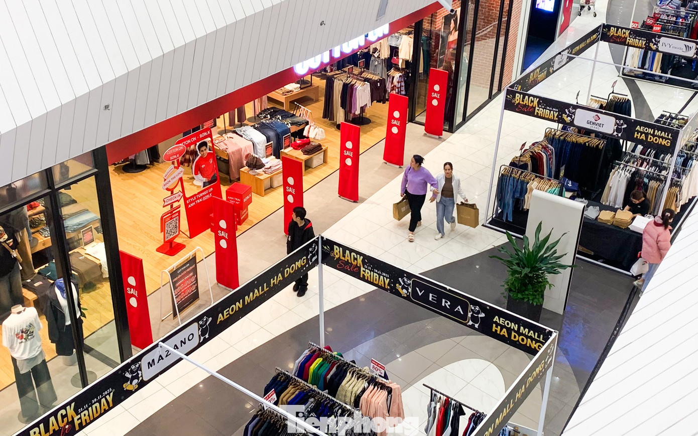 Black Friday giảm giá 'sốc' 90% vẫn ế chỏng ế chơ - Ảnh 2