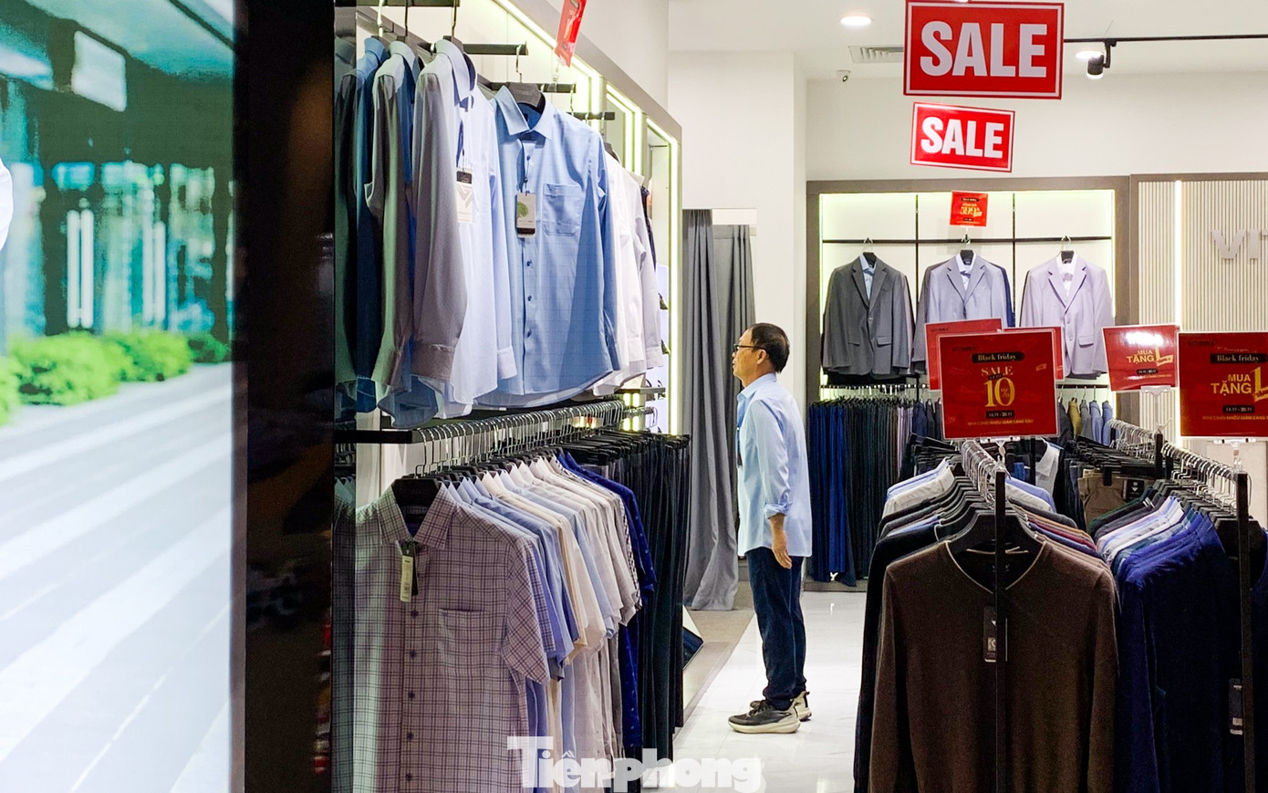 Black Friday giảm giá 'sốc' 90% vẫn ế chỏng ế chơ - Ảnh 8