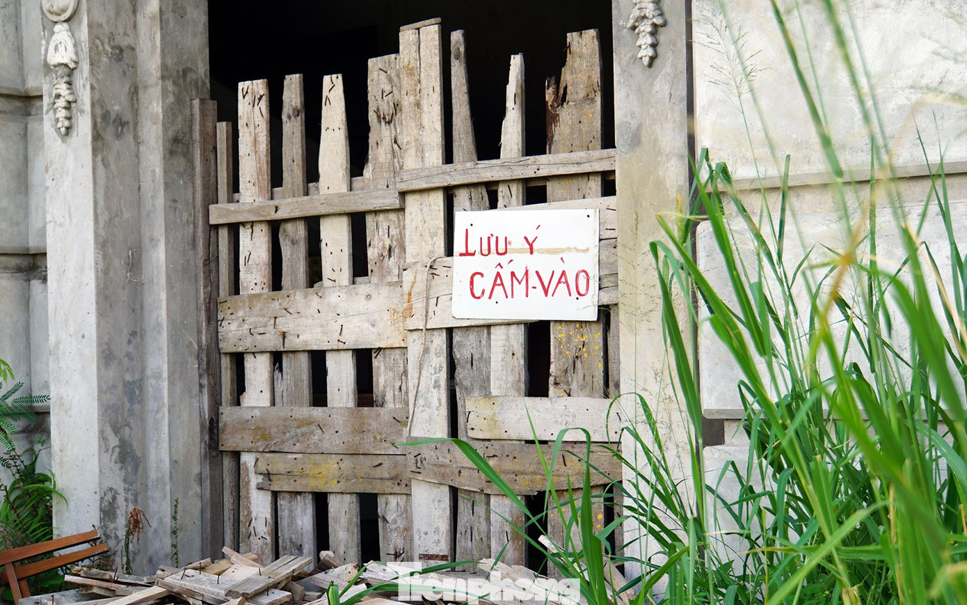 Sốt ruột hình ảnh khách sạn hạng sang 'đắp chiếu' ở Đồ Sơn - Ảnh 9