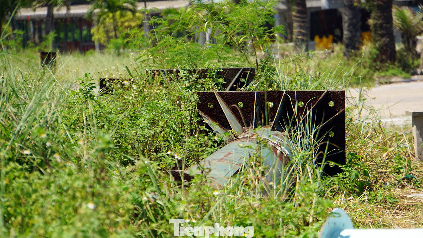 Sốt ruột hình ảnh khách sạn hạng sang 'đắp chiếu' ở Đồ Sơn - Ảnh 13