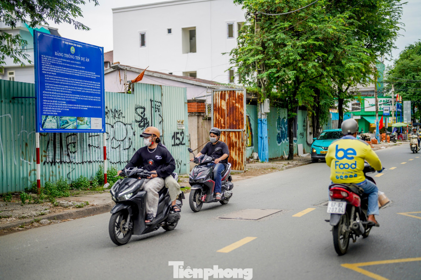 Người dân tháo dỡ nhà cửa, giao mặt bằng thi công cầu Nguyễn Khoái - Ảnh 10