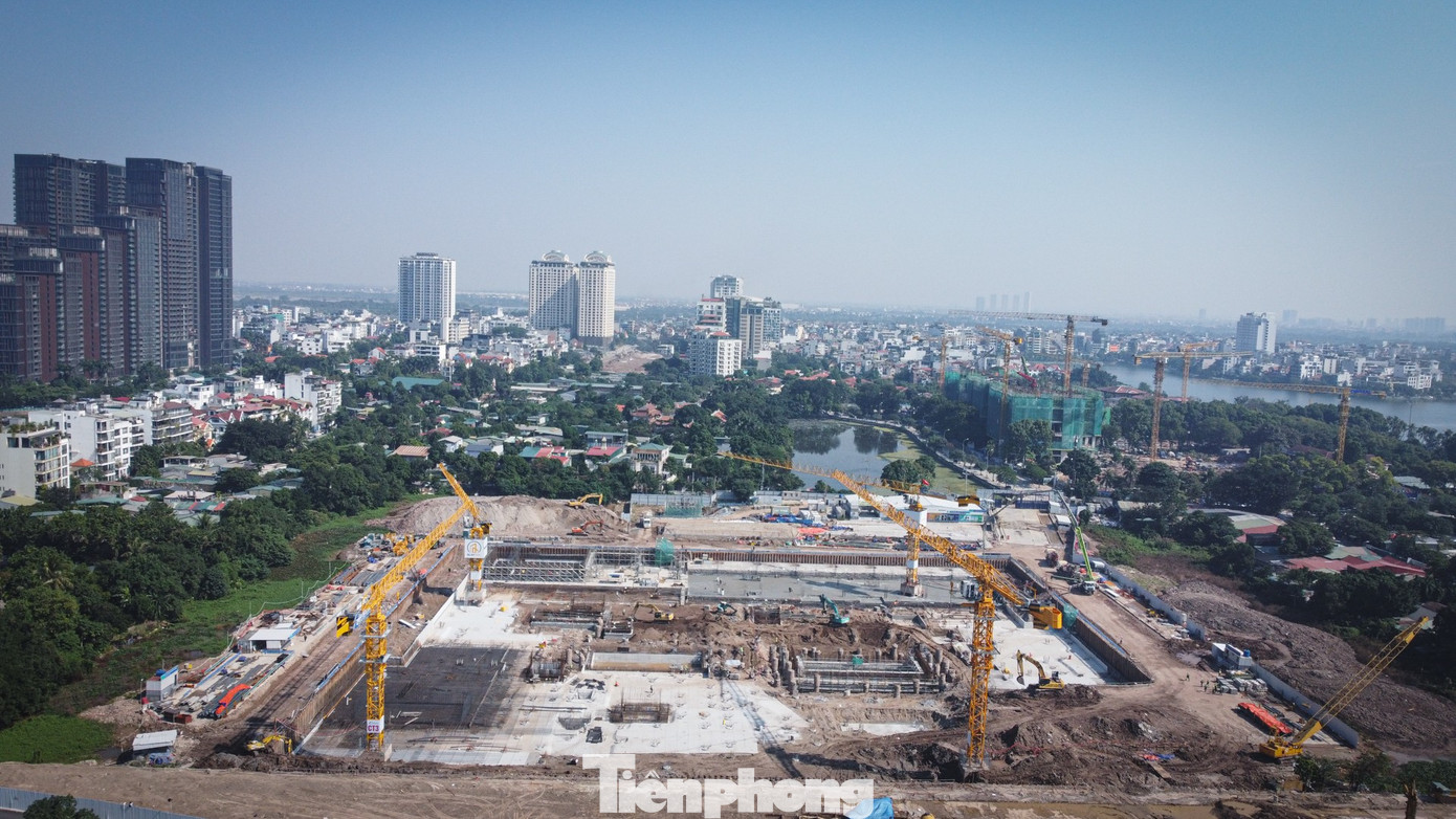 Hà Nội: Đại công trường Nhà hát Ngọc Trai gấp rút thi công - Ảnh 11